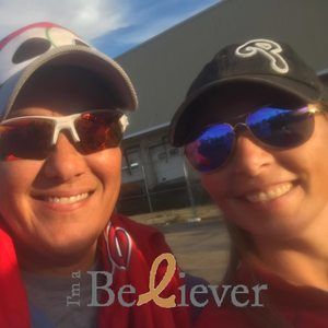 Meet your Posher, Caitlin